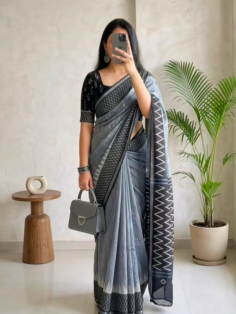 ISHITA — view 4